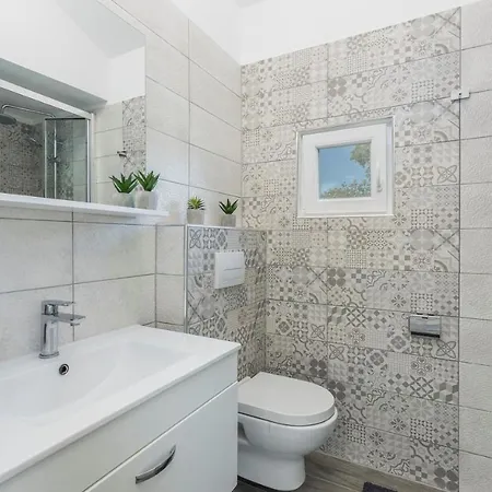 House Jurici Villa *