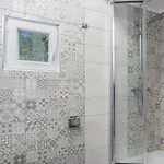 House Jurici Бадерна