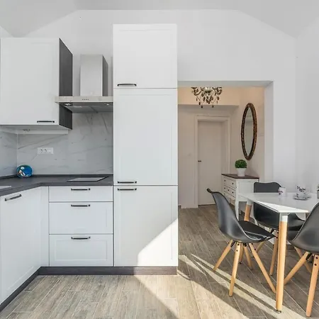 House Jurici Baderna