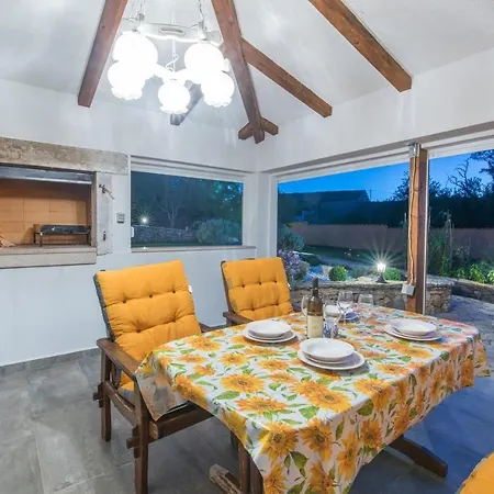House Jurici Villa